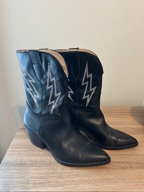Amazing Lace Black Women's Cowboy Ankle Boots with Silver Lightning Detail